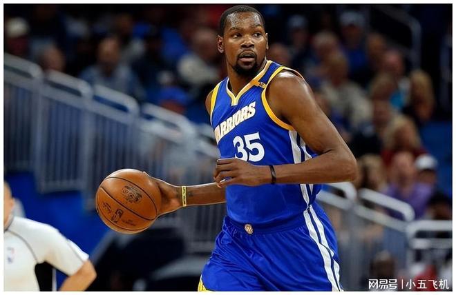 英媒：萨拉赫不太可能会在本周末对布莱顿的联赛里出场（英媒称：萨拉赫大概率无缘本周末对阵布莱顿的联赛）