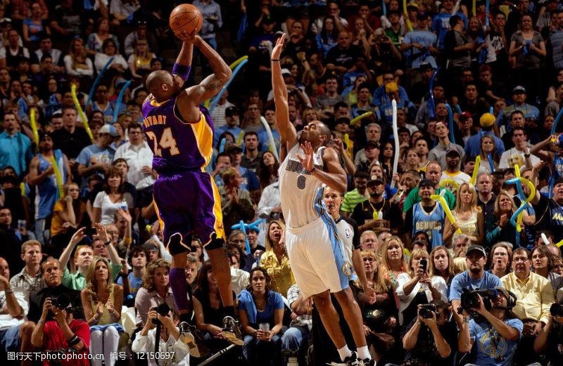 诺伊尔谈续约：取决于我的身体状态，明年3月我会认真考虑（诺伊尔：续约与否看身体，明年3月作出慎重决定）