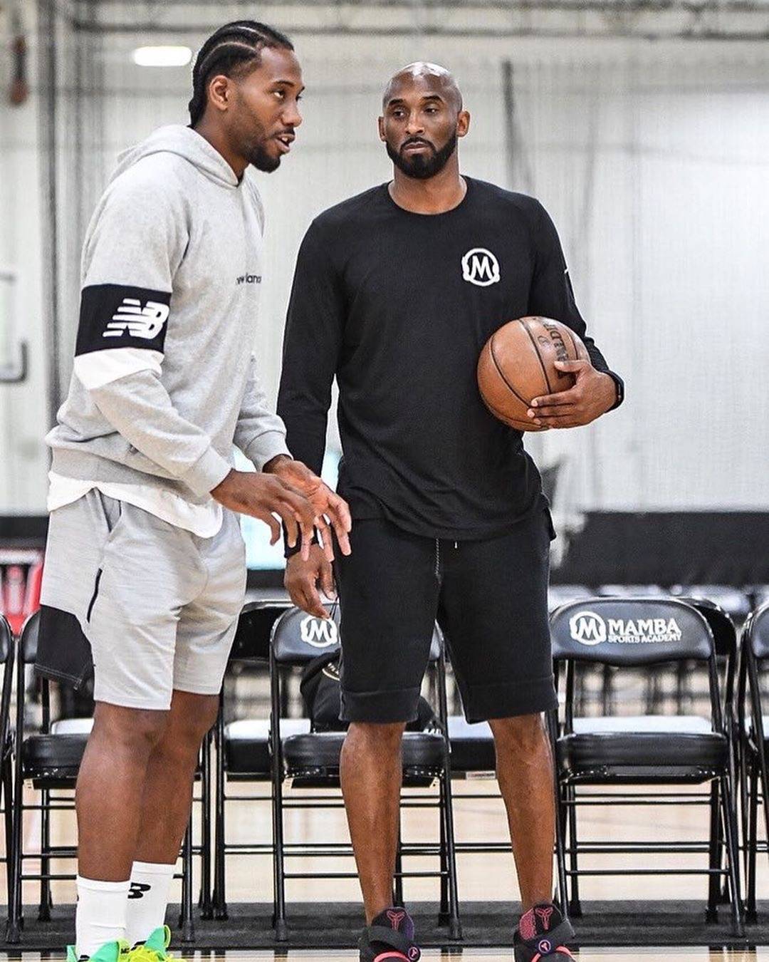 世界杯热身赛对阵曝光，焦点战即将上演（世界杯热身赛对阵出炉，重磅对决在即）