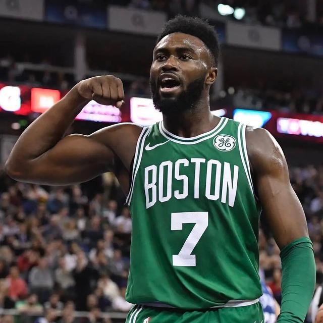 河南队官方发布招商合作公告：招募足协杯决赛与新赛季合作方（河南队官宣招商：面向足协杯决赛及新赛季招募合作伙伴）